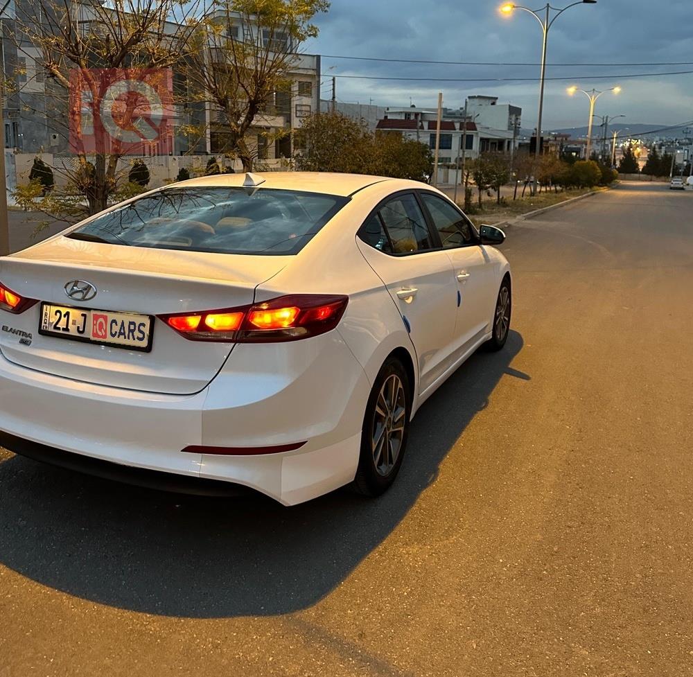 هيونداي النترا